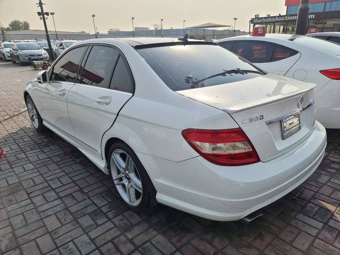 MERCEDES BENZ C300 2011 - Marhaba Auction Used Cars - Image 5
