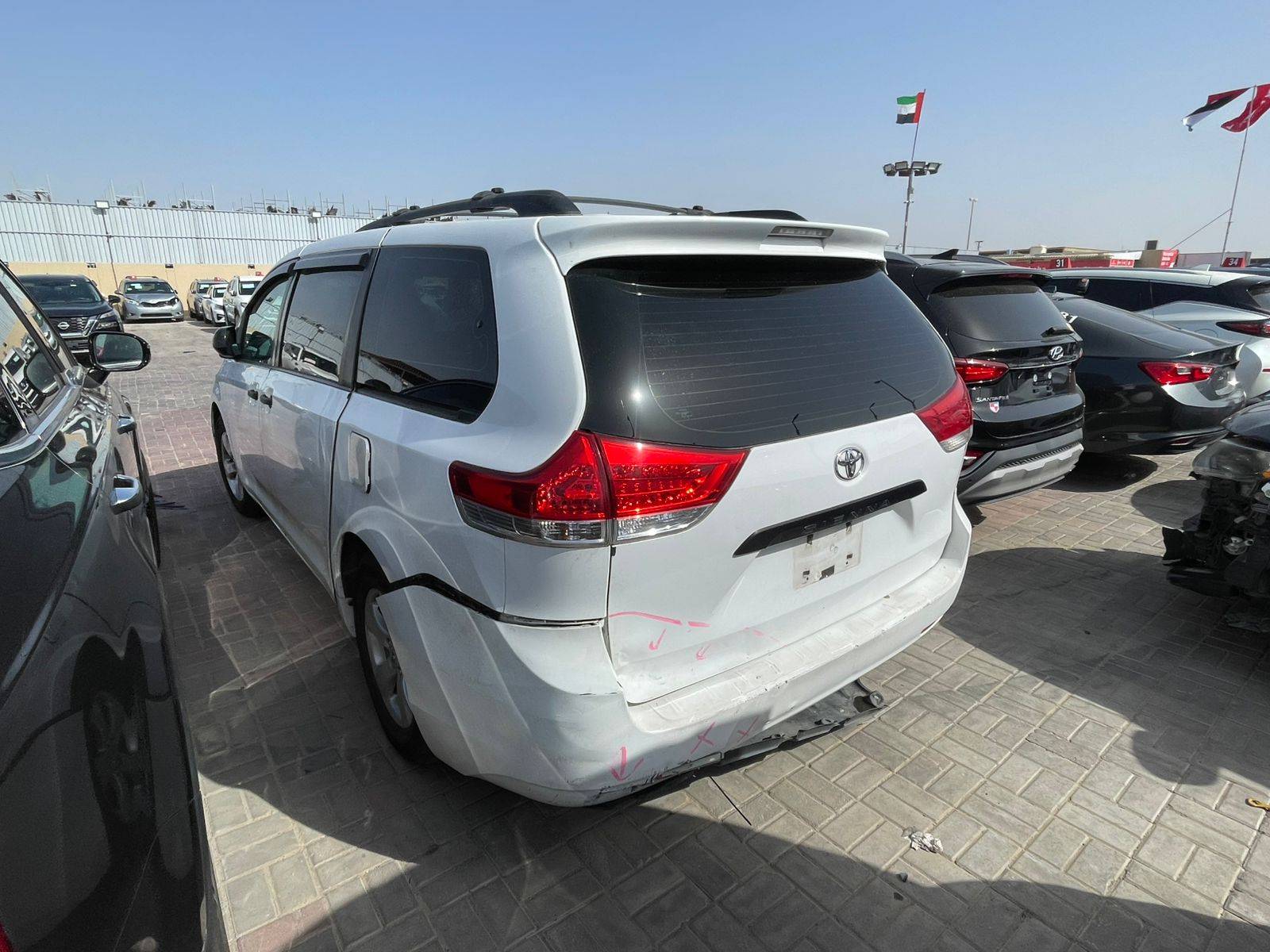TOYOTA SIENNA 2012 - Marhaba Auction Used Cars - Image 9