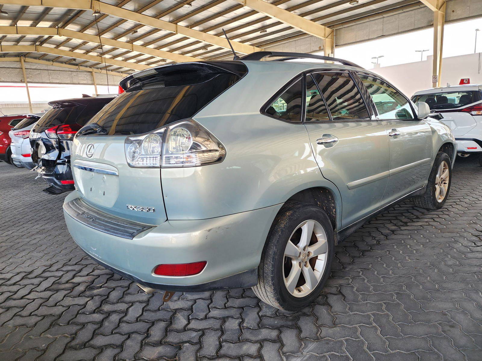 2008 LEXUS RX 350 — 195108 Miles — Lot U78C039418 — Souq - Marhaba Auctions Used Cars - Image 3