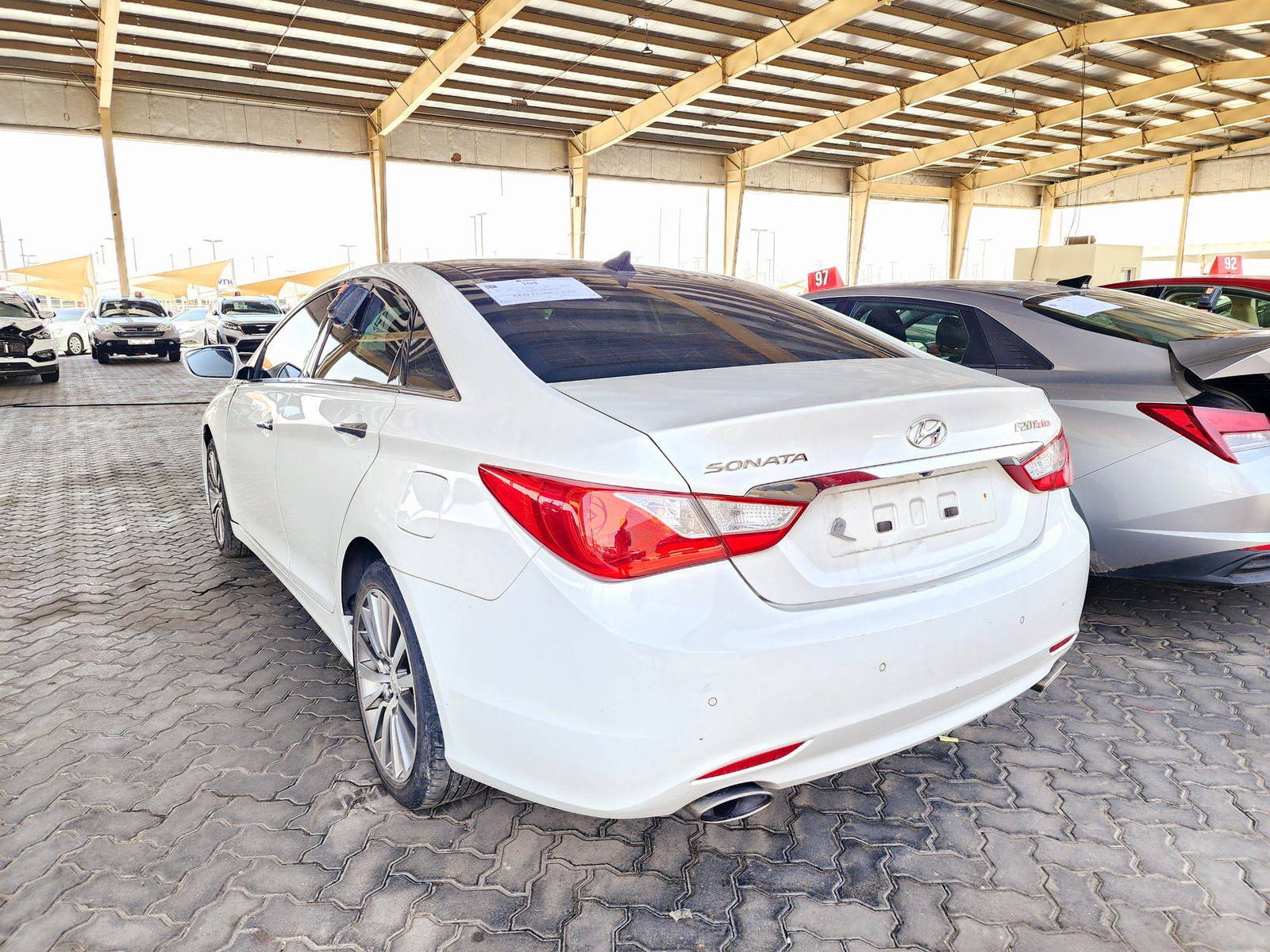 2012 HYUNDAI SONATA — 87210 KM — Lot 415377 — Souq - Marhaba Auctions Used Cars - Image 3