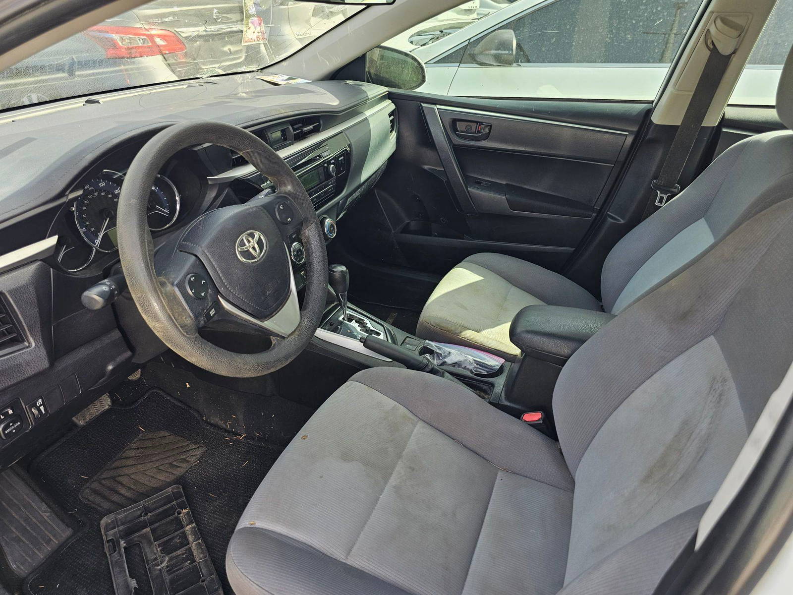 2015 TOYOTA COROLLA — 142906 Miles — Lot 95032665 — Main - Marhaba Auctions Used Cars - Image 6