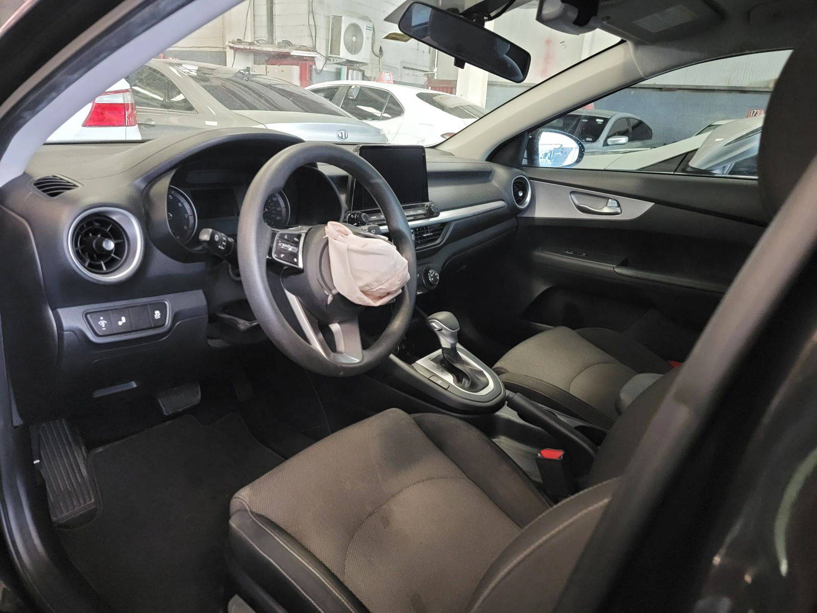 KIA FORTE 2022 - Marhaba Auction Used Cars - Image 8