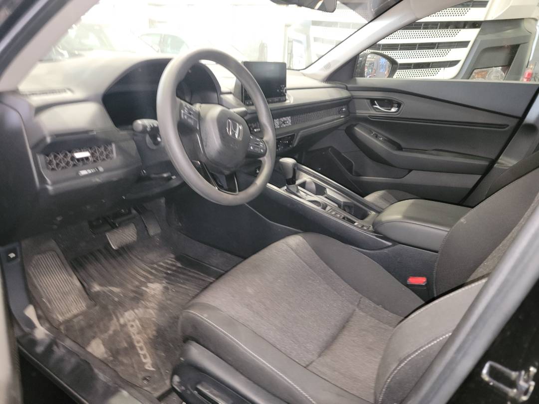 2023 HONDA ACCORD — 18398 KM — Lot F34PA801775 — Main - Marhaba Auctions Used Cars - Image 9