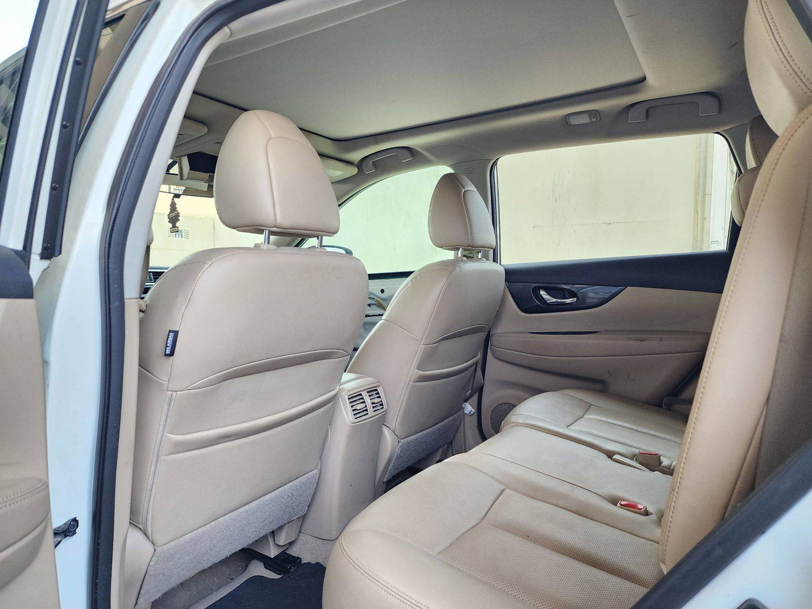 2015 NISSAN ROGUE — 132280 Miles — Lot 70779073 — Souq - Marhaba Auctions Used Cars - Image 6