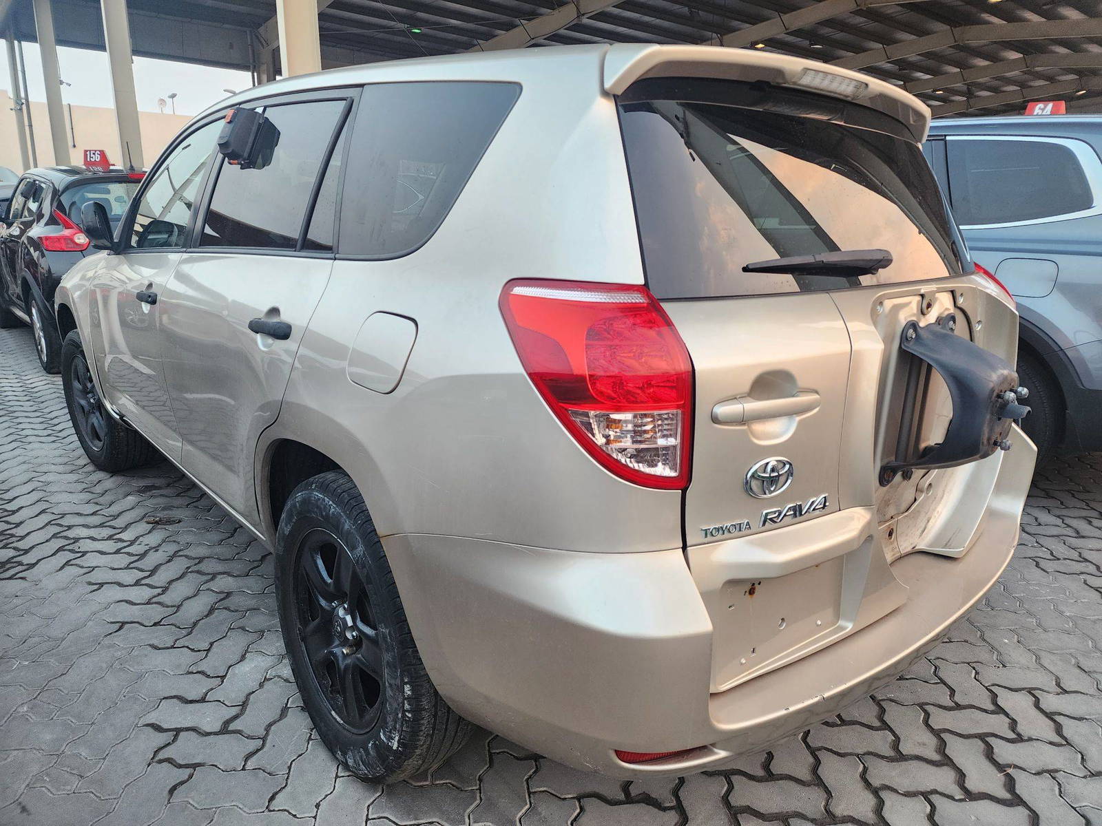 2008 TOYOTA RAV4 — 172543 Miles — Lot 73344423 - Marhaba Auctions Used Cars - Image 12