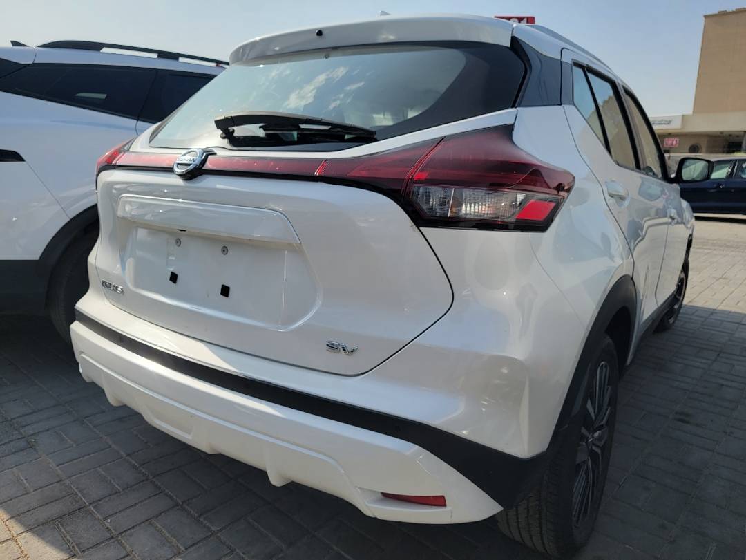 2021 NISSAN KICKS — 21808 KM — Lot 562553 — Main - Marhaba Auctions Used Cars - Image 3