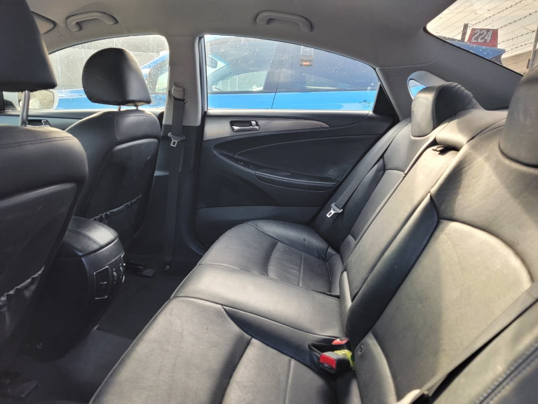 2012 HYUNDAI SONATA — 120201 KM — Lot A043479 — Main - Marhaba Auctions Used Cars - Image 7