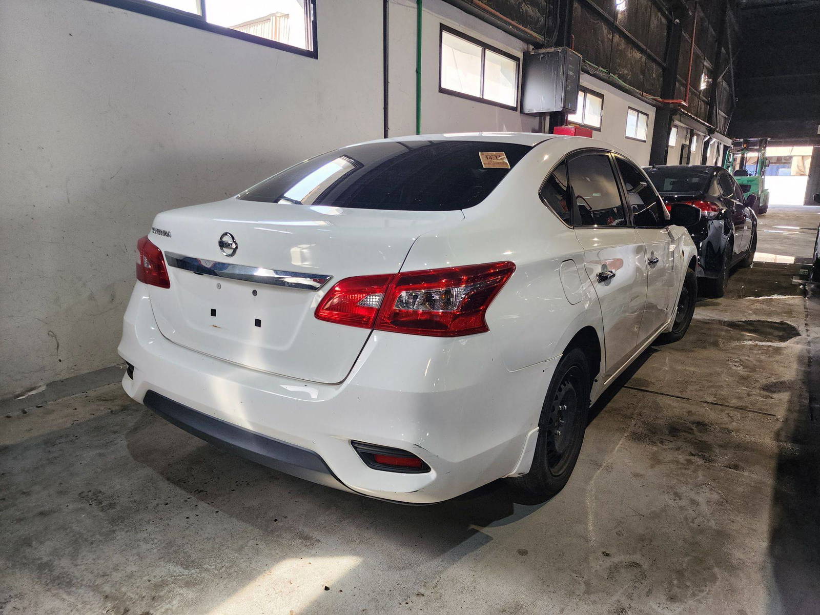 2018 NISSAN SENTRA — 131565 Miles — Lot 4444998 — Al Quoz - Marhaba Auctions Used Cars - Image 3