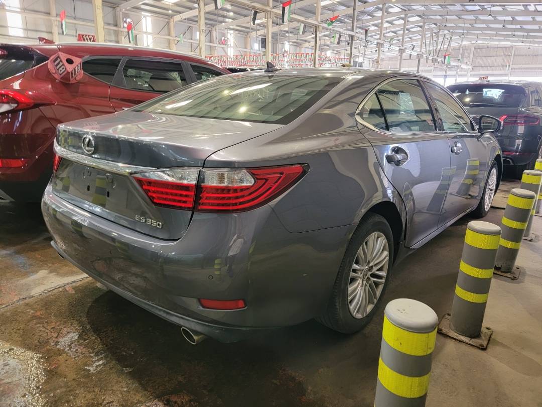 2014 LEXUS ES 350 — 95163 Miles — Lot 2087331 — Main - Marhaba Auctions Used Cars - Image 3