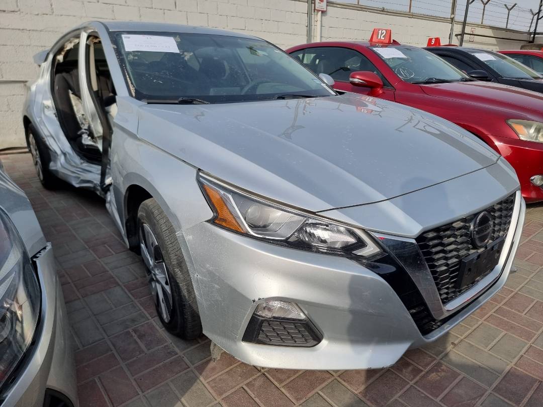 2019 NISSAN ALTIMA — 114876 Miles — Lot KC127326 — Ind. 12 - Marhaba Auctions Used Cars - Image 3