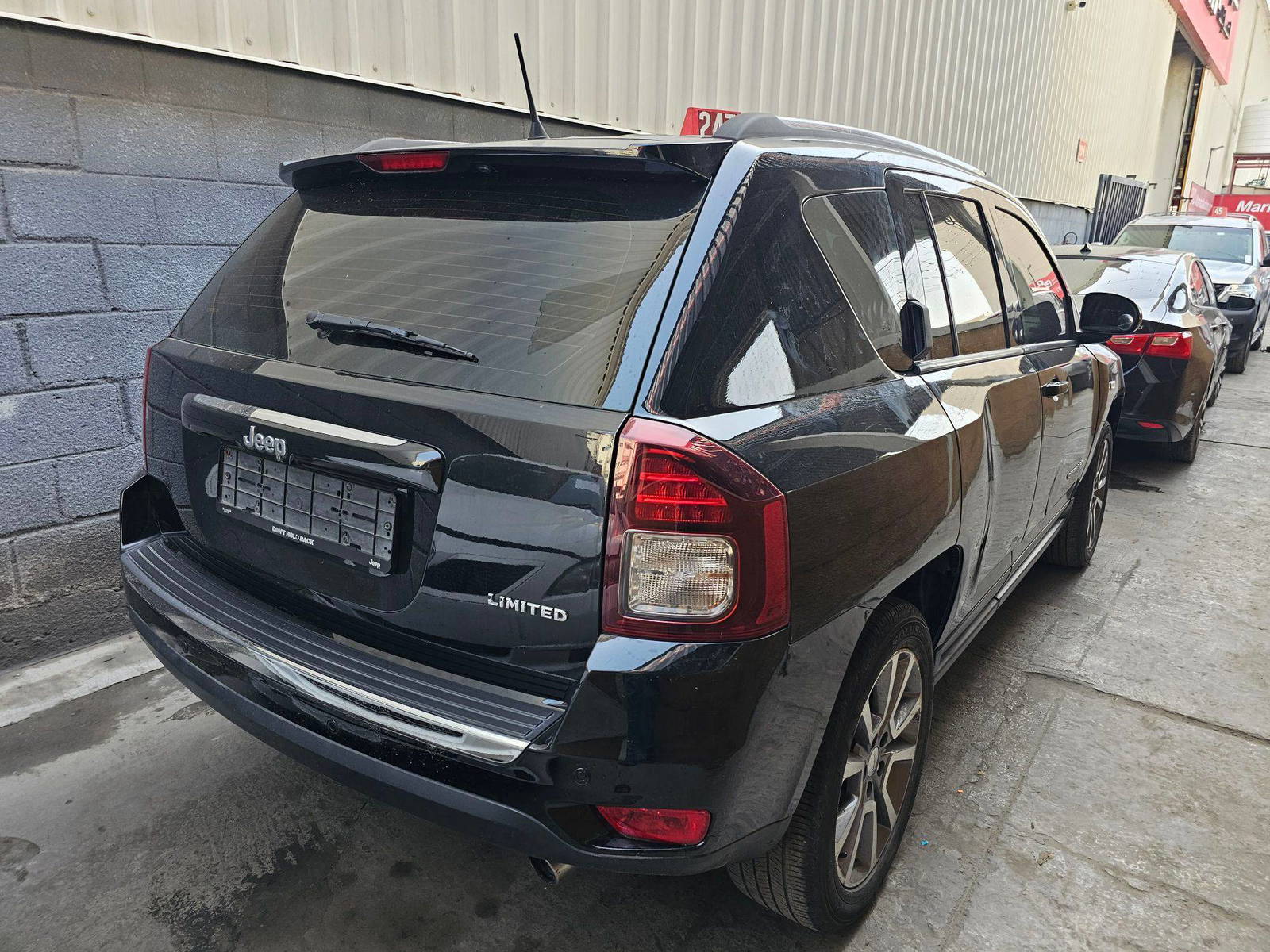 2015 JEEP COMPASS — 157431 KM — Lot FD168829 — Main - Marhaba Auctions Used Cars - Image 6