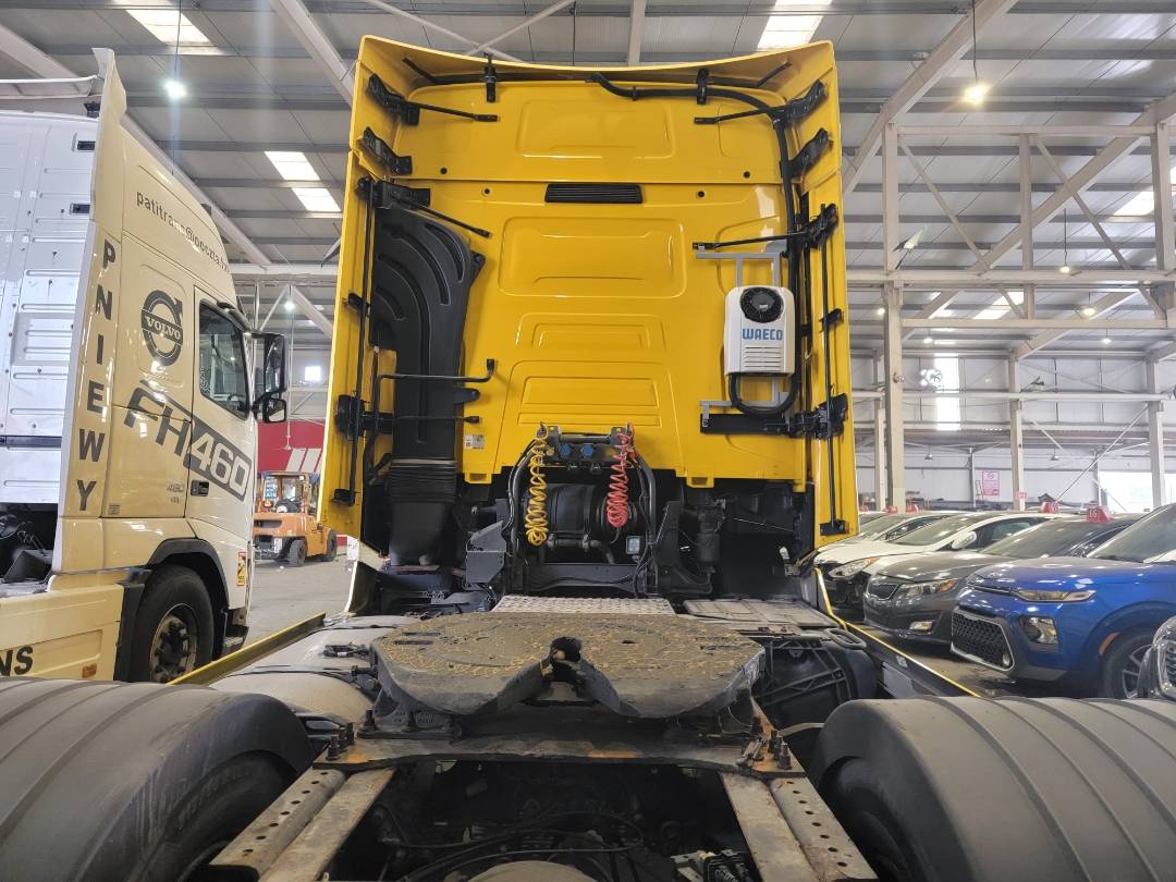 2015 RENAULT T 480 — 1179172 KM — Lot D001544 — Main - Marhaba Auctions Used Cars - Image 6
