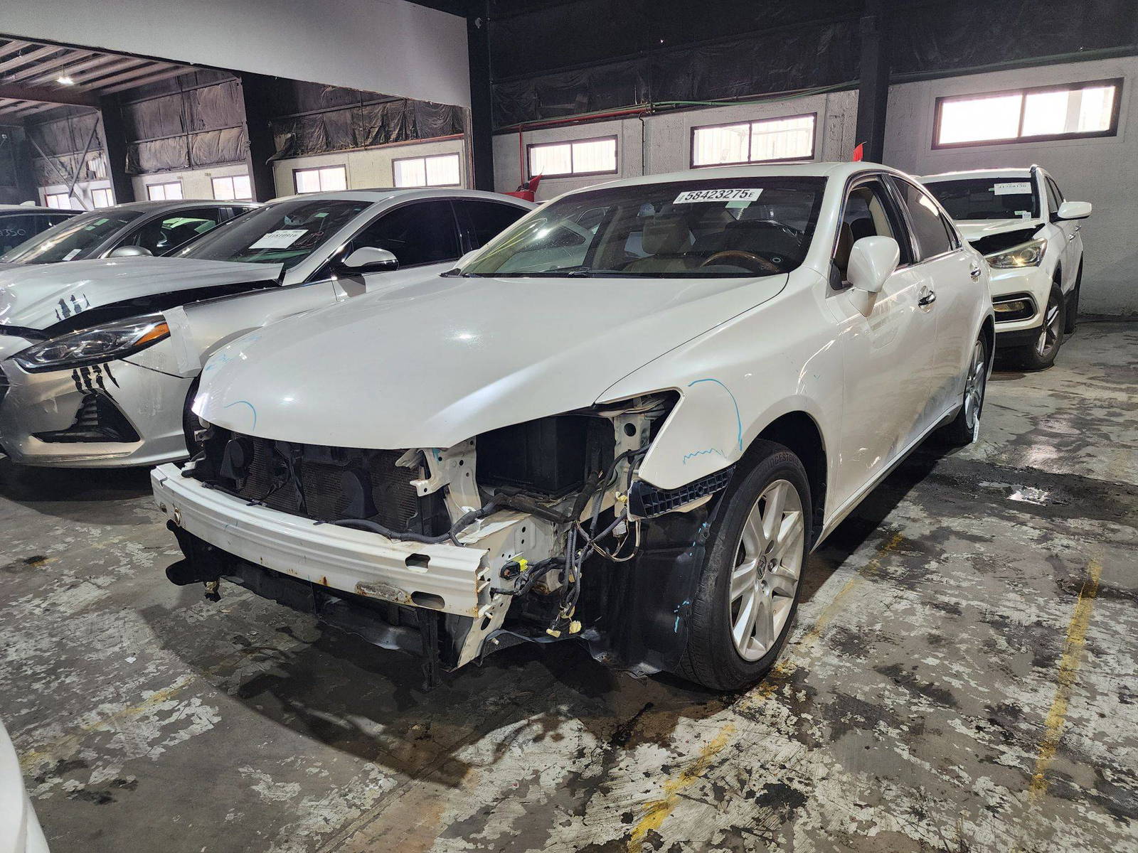 2009 LEXUS ES 350 — 172455 Miles — Lot 2310783 — Al Quoz - Marhaba Auctions Used Cars - Image 4