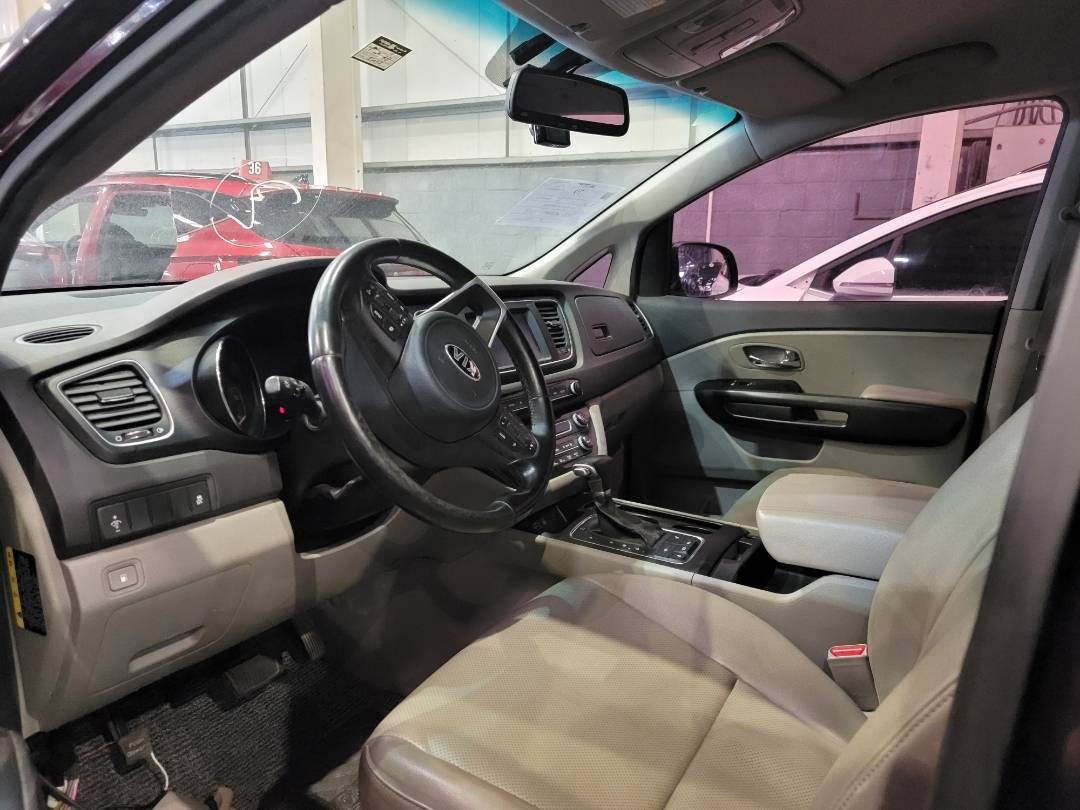 2018 KIA CARNIVAL EX — 25043 KM — Lot ABJS378995 — Main - Marhaba Auctions Used Cars - Image 6