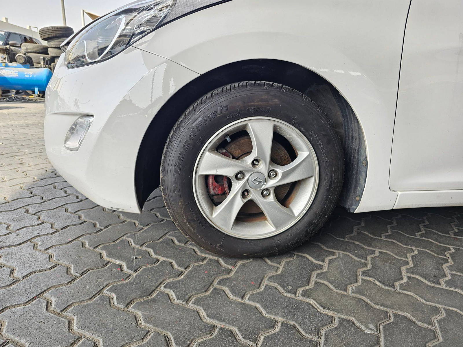 2012 HYUNDAI AVANTE — 167321 KM — Lot 608879 — Souq - Marhaba Auctions Used Cars - Image 12