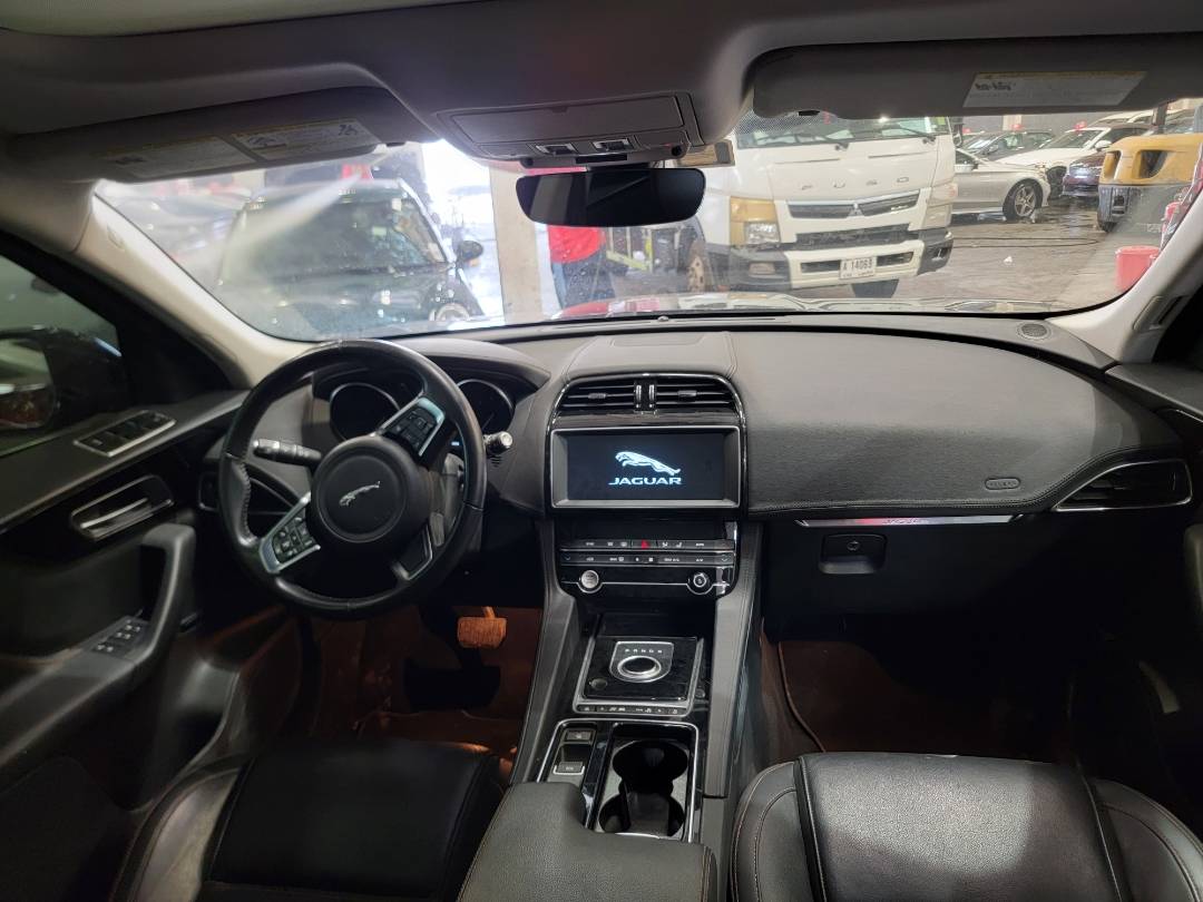 2020 JAGUAR F-PACE PRESTIGE — 78624 Miles — Lot A625642 — Main - Marhaba Auctions Used Cars - Image 7
