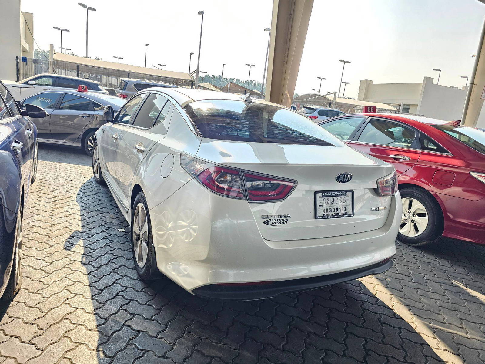 2015 KIA OPTIMA — 112219 Miles — Lot 3184022 — Souq - Marhaba Auctions Used Cars - Image 6
