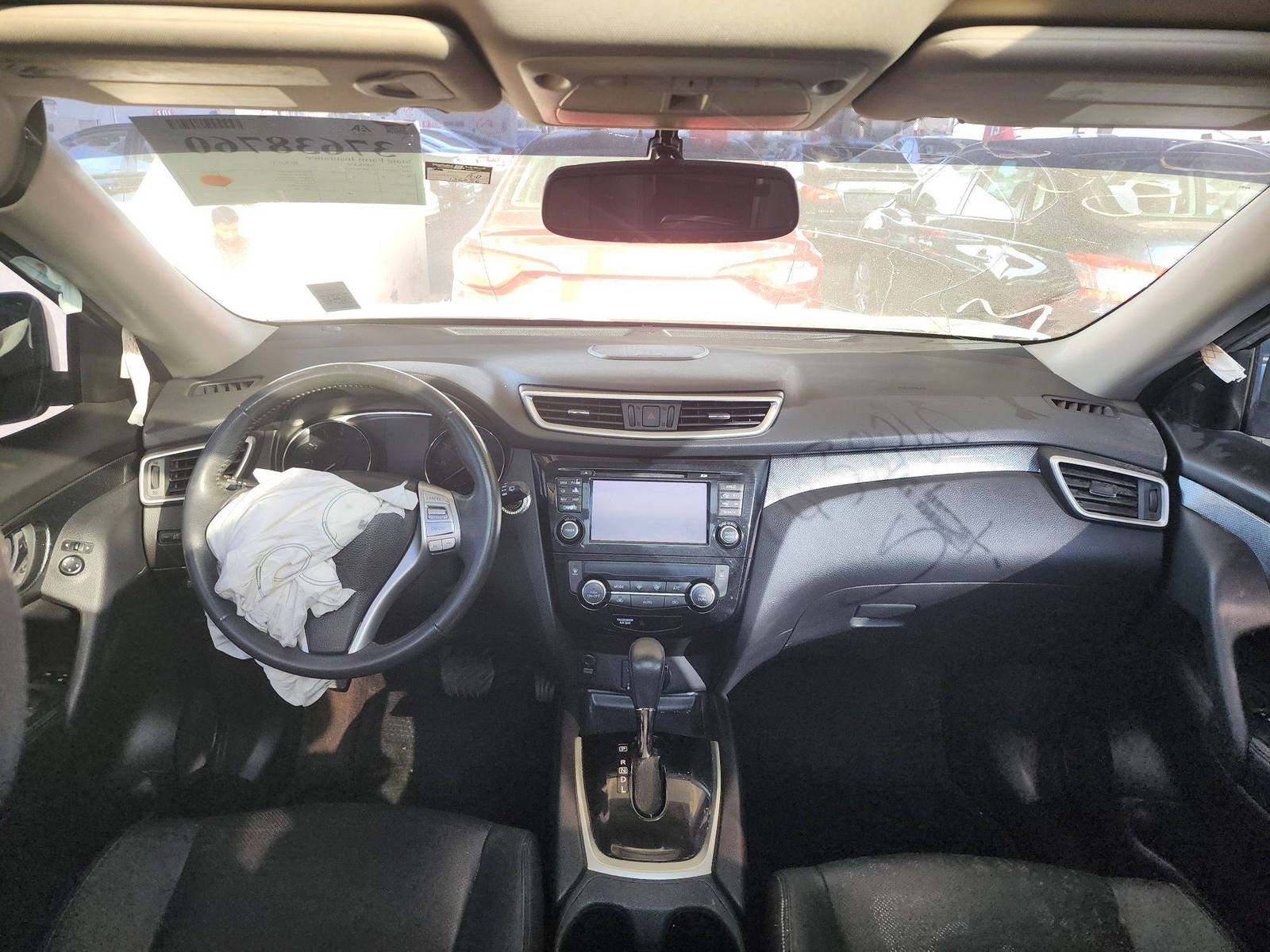 2015 NISSAN ROGUE — 136057 Miles — Lot 37638760 — Souq - Marhaba Auctions Used Cars - Image 7