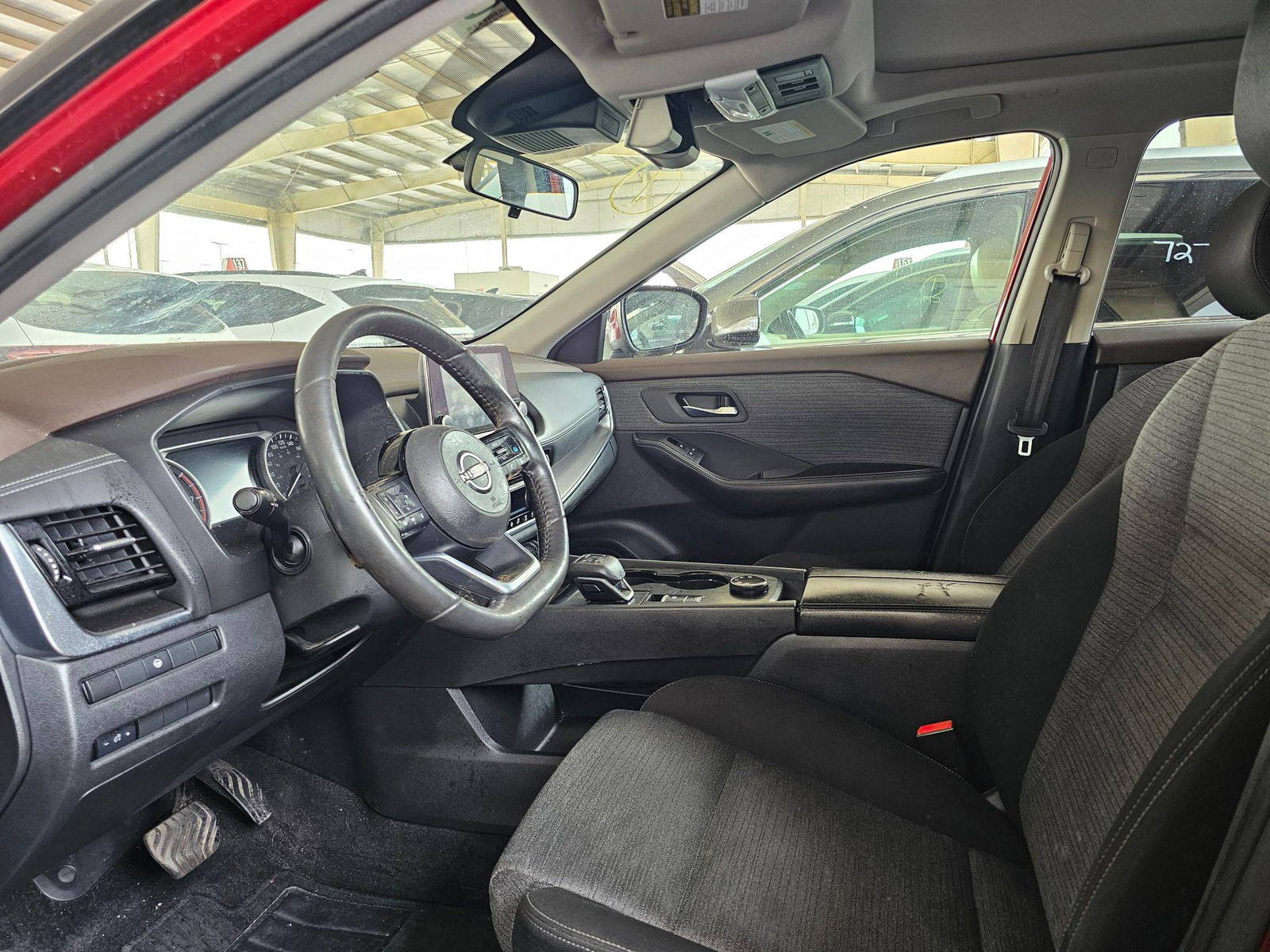 2022 NISSAN ROGUE — 91384 KM — Lot 87449864 — Souq - Marhaba Auctions Used Cars - Image 9
