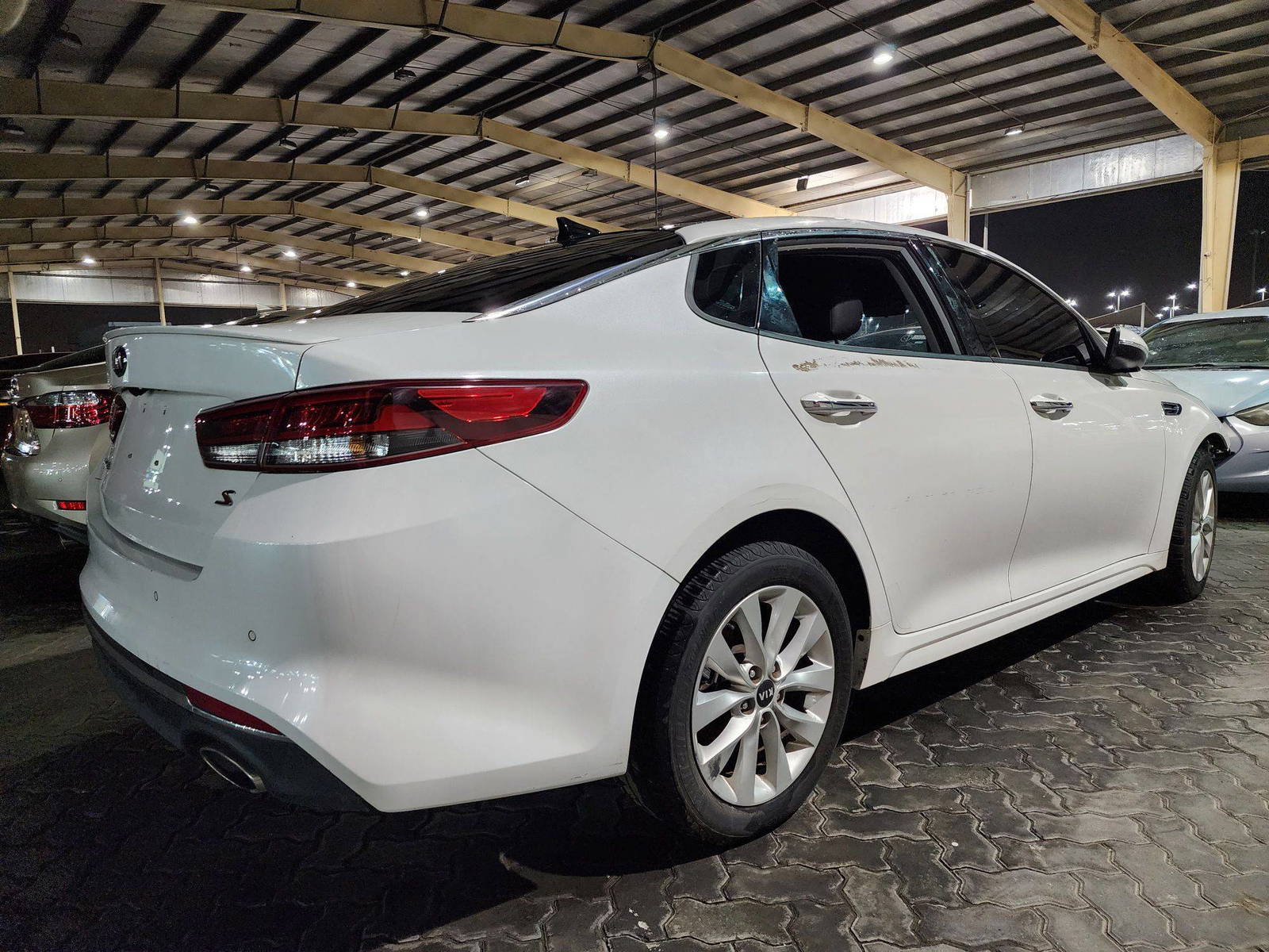 2018 KIA OPTIMA — 76906 Miles — Lot 33884 — Souq - Marhaba Auctions Used Cars - Image 3