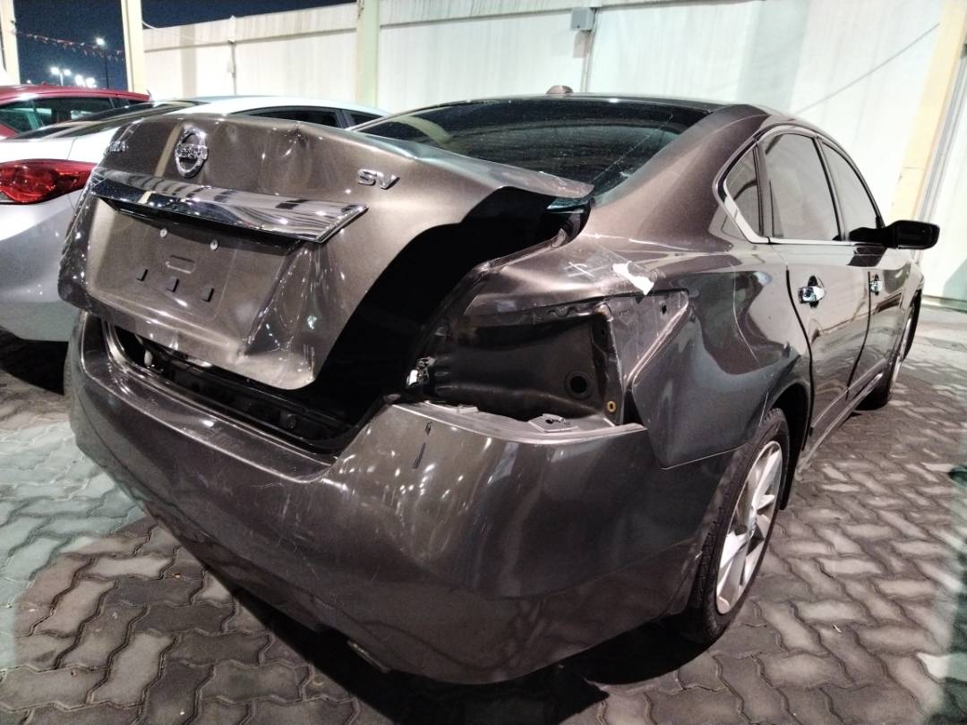 2015 NISSAN ALTIMA — 172906 Miles — Lot 70497593 - Marhaba Auctions Used Cars - Image 4