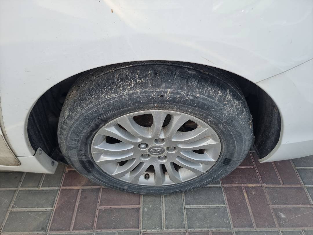 TOYOTA SIENNA 2013 - Marhaba Auction Used Cars - Image 10