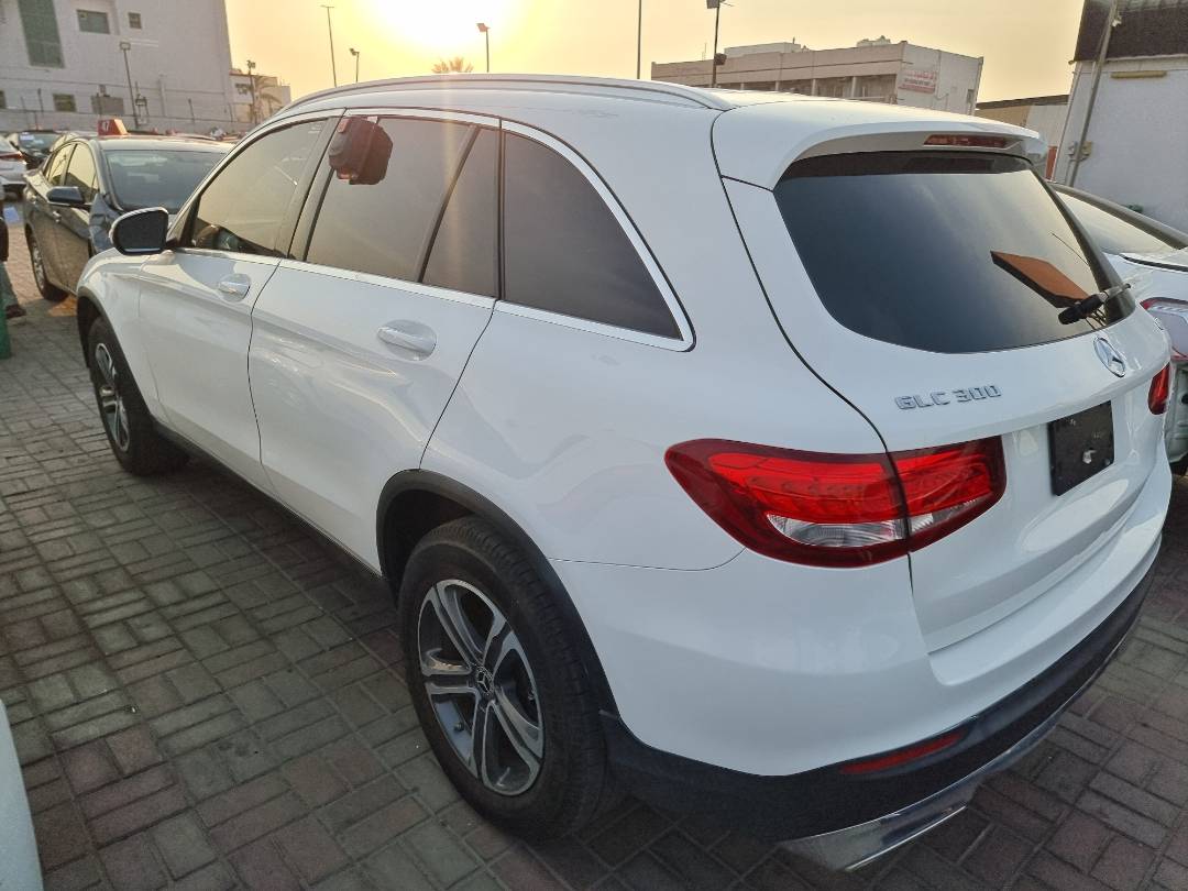 MERCEDES BENZ GLC-300 2018 - Marhaba Auction Used Cars - Image 5