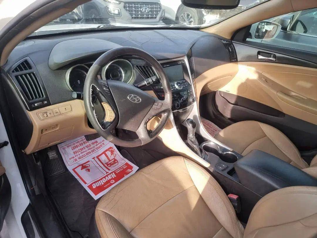 HYUNDAI SONATA 2011 - Marhaba Auction Used Cars - Image 7