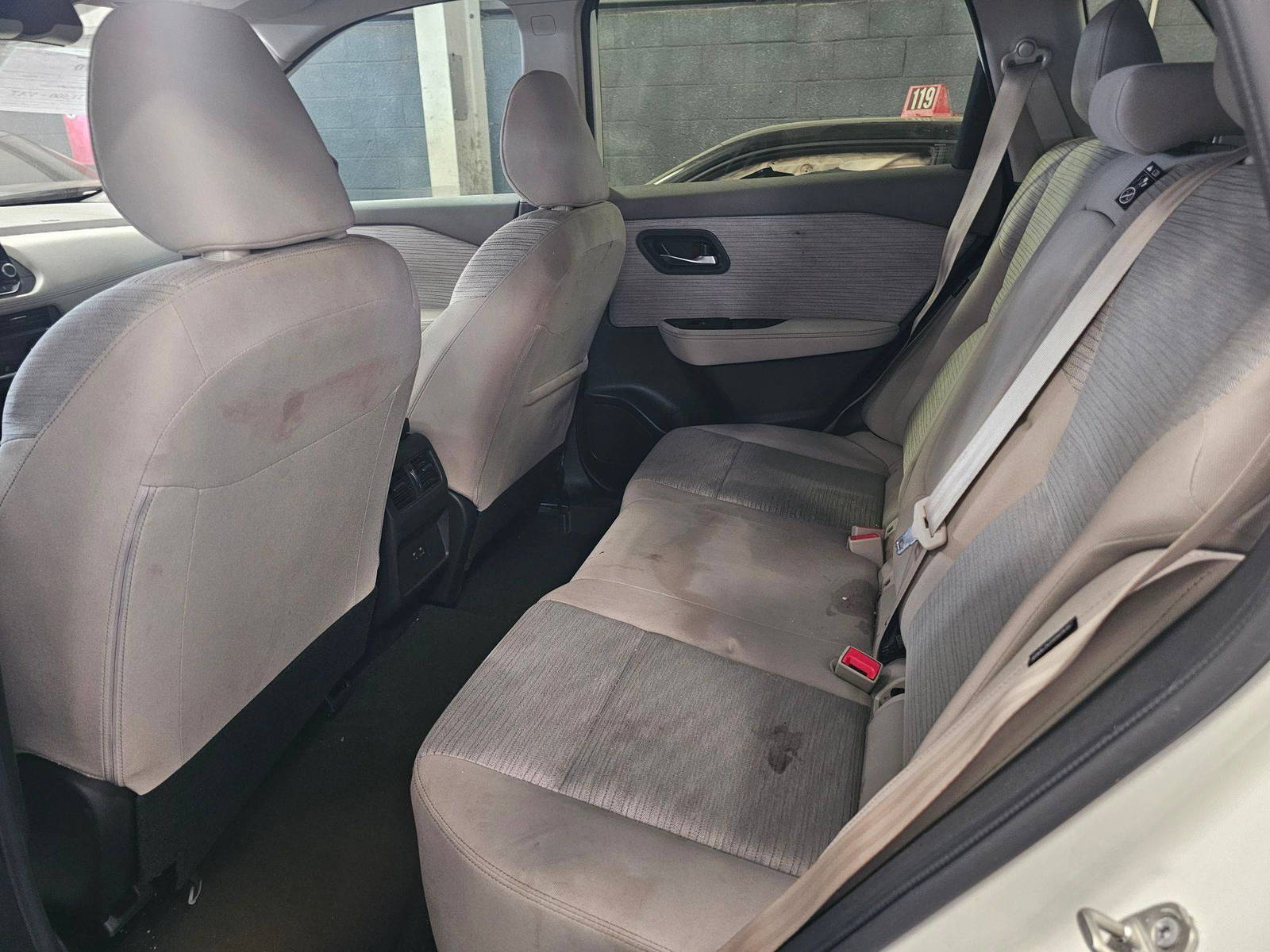 2023 NISSAN ROGUE — 25464 Miles — Lot 43070696 — Souq - Marhaba Auctions Used Cars - Image 9
