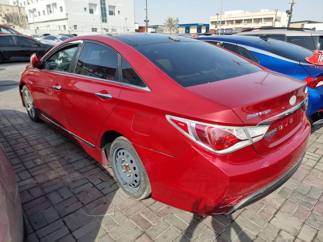 2013 HYUNDAI SONATA — 192665 Miles — Lot 125478 — Souq - Marhaba Auctions Used Cars - Image 5