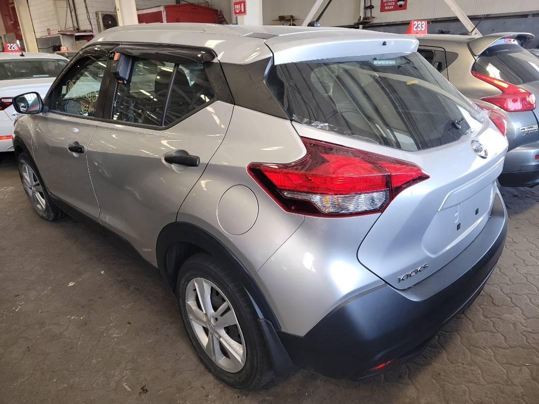 2018 NISSAN KICKS — 48550 Miles — Lot 71523283 - Marhaba Auctions Used Cars - Image 9