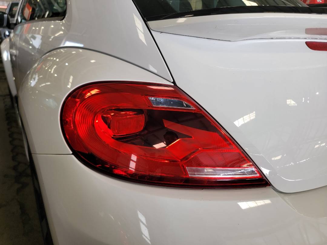 2012 VOLKSWAGEN BETTLE — 106636 Miles — Lot M647989 — Main - Marhaba Auctions Used Cars - Image 9