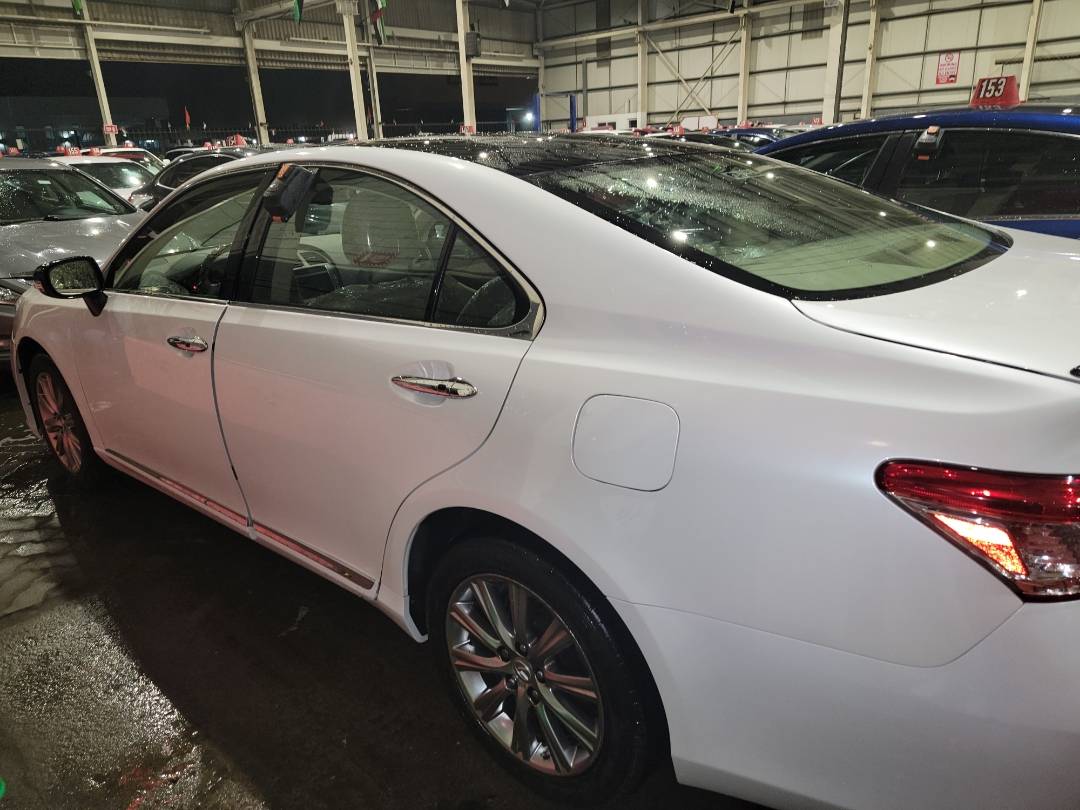 2007 LEXUS ES 350 — 186129 Miles — Lot 2116513 - Marhaba Auctions Used Cars - Image 3