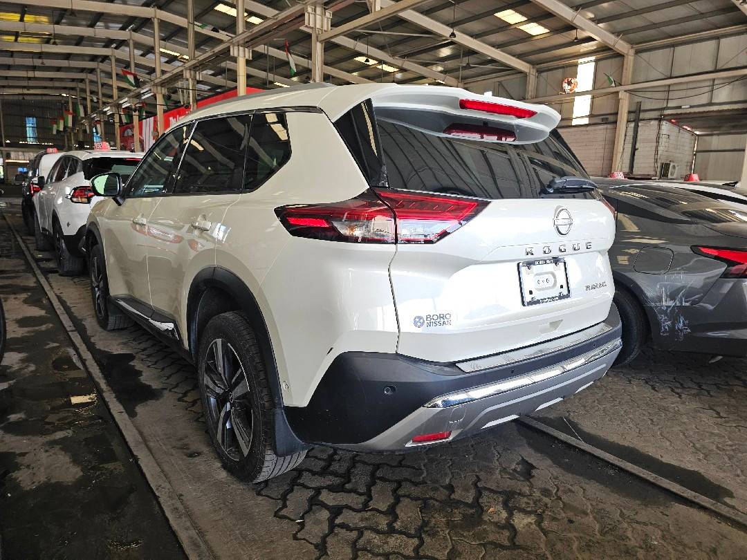 NISSAN ROGUE