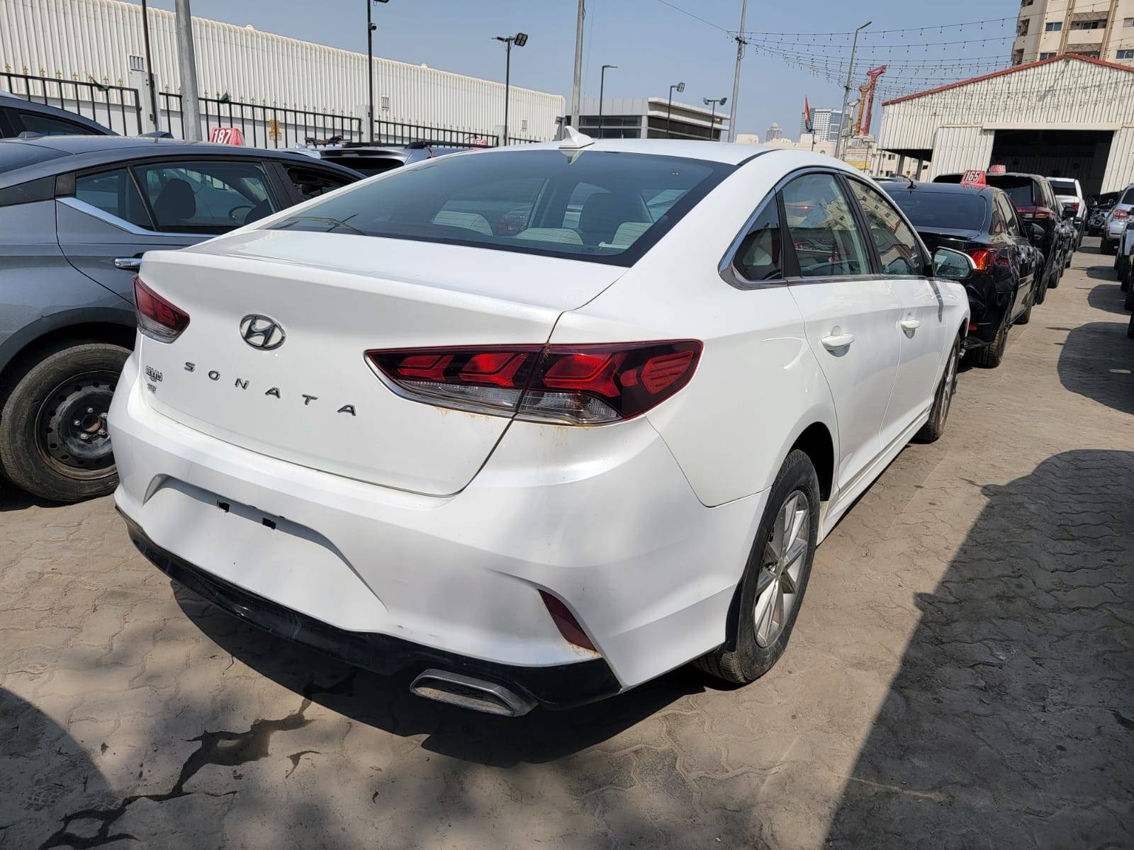 2018 HYUNDAI SONATA — 76556 Miles — Lot 724366 — Main - Marhaba Auctions Used Cars - Image 4