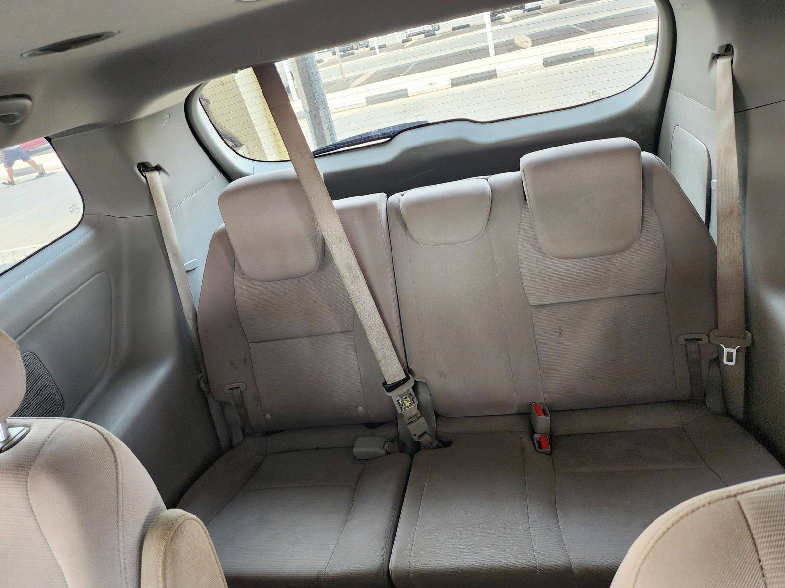 2015 KIA SEDONA — 153048 Miles — Lot 50091384 — Souq - Marhaba Auctions Used Cars - Image 7