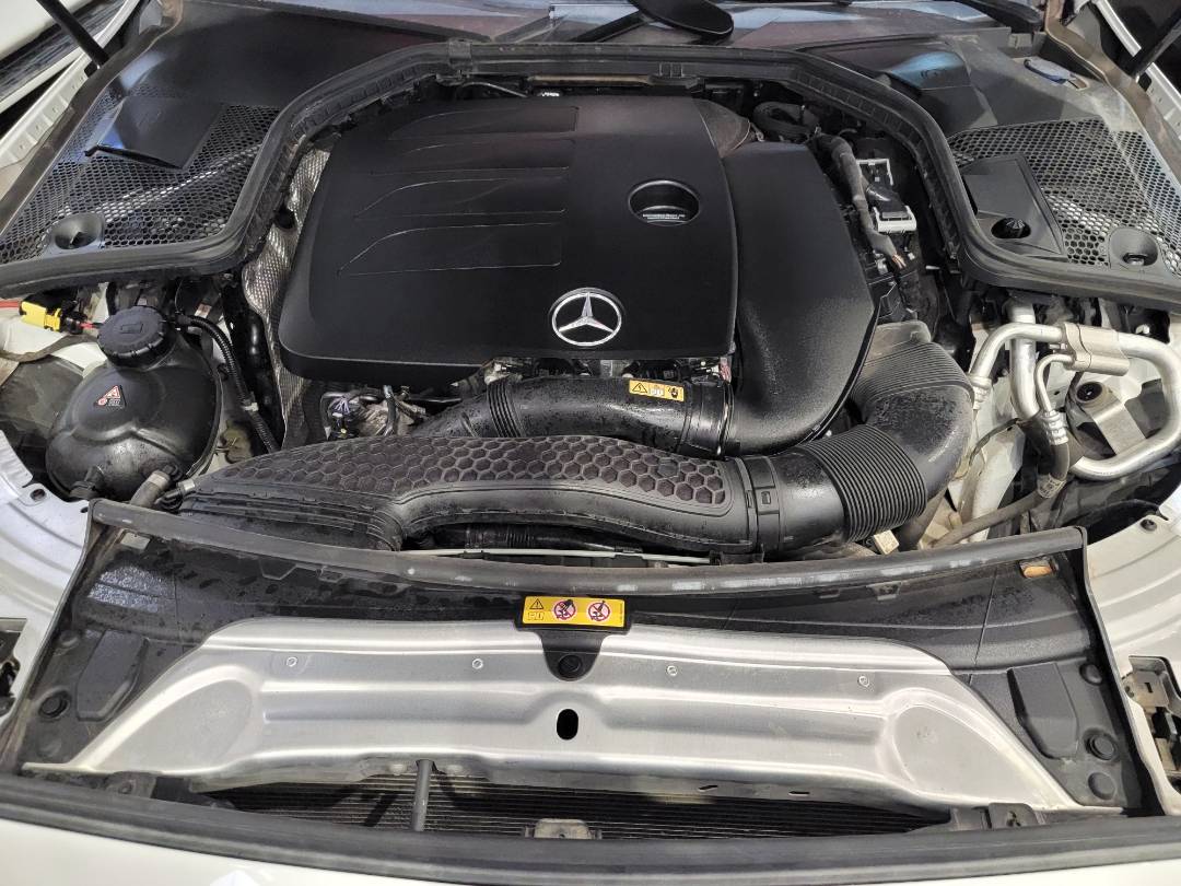 2021 MERCEDES BENZ C300 — 41784 Miles — Lot 83349054 — Main - Marhaba Auctions Used Cars - Image 12
