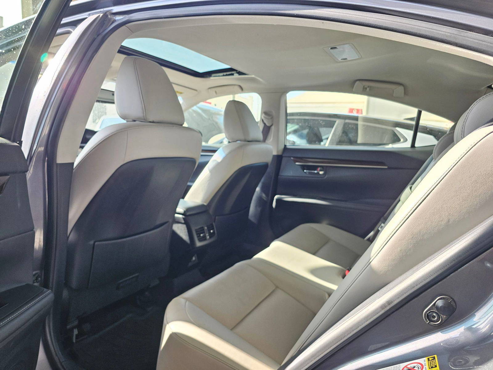 LEXUS ES 350 2015 - Marhaba Auction Used Cars - Image 6