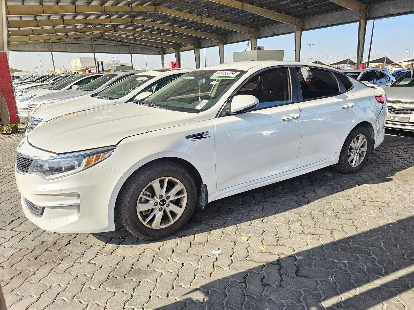 2017 KIA OPTIMA — 164371 KM — Lot 66455755 — Main - Marhaba Auctions Used Cars - Image 4