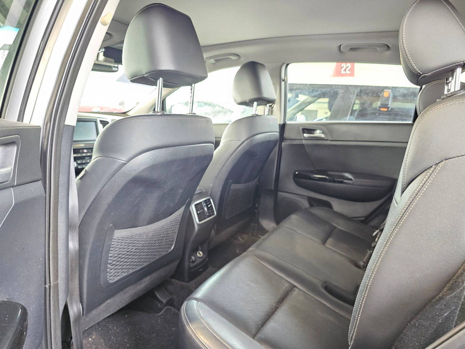 2019 KIA SPORTAGE — 83978 Miles — Lot 0K7609447 — Souq - Marhaba Auctions Used Cars - Image 6