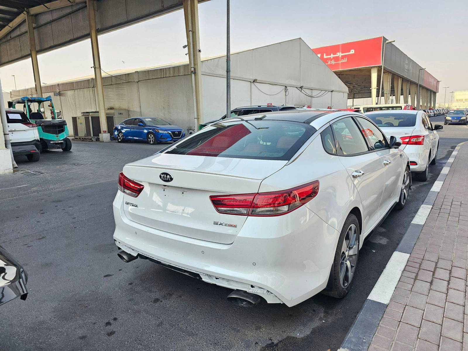 2016 KIA OPTIMA — 112853 Miles — Lot 9GG025604 — Souq - Marhaba Auctions Used Cars - Image 3