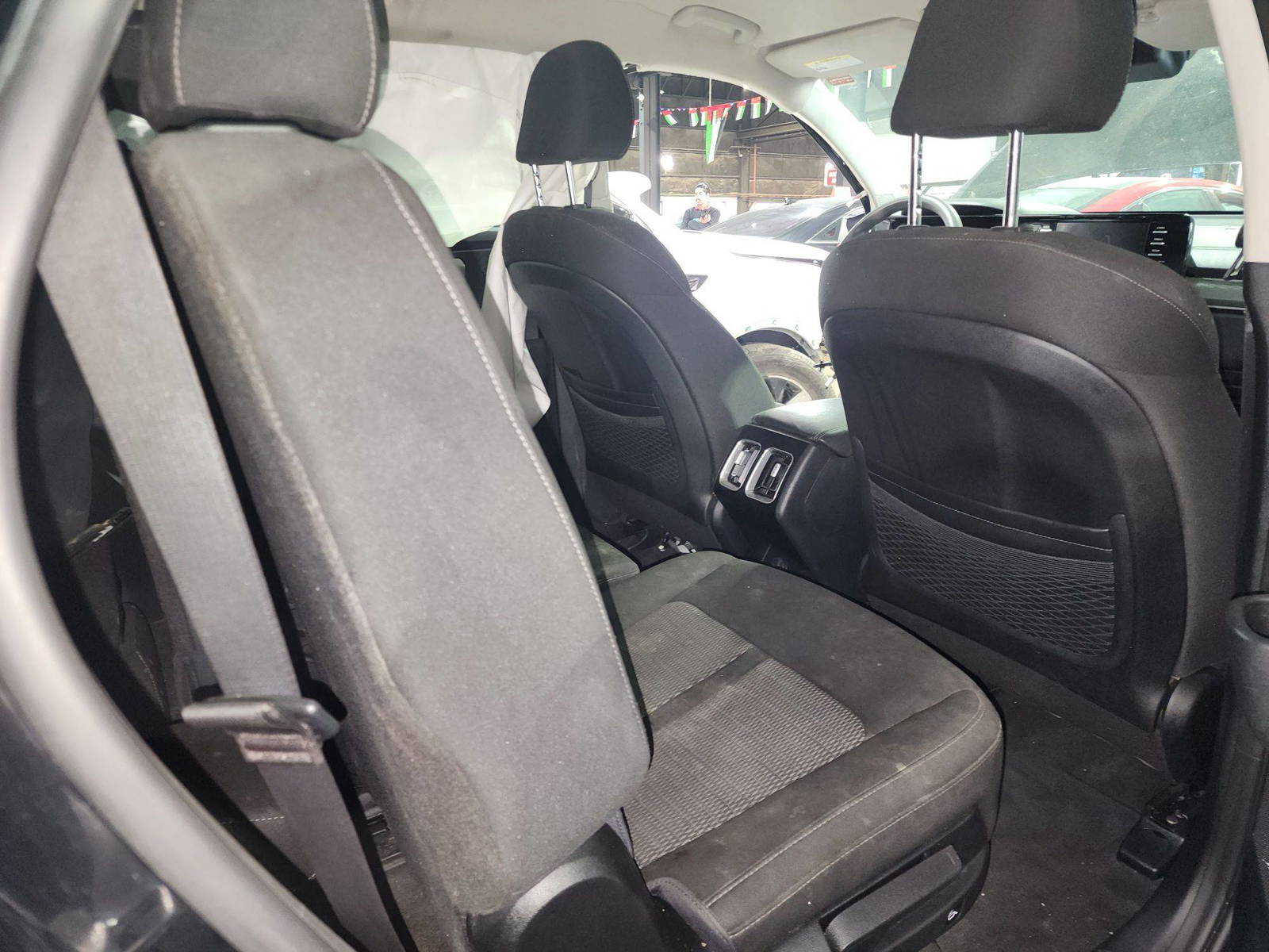 KIA SORENTO 2021 - Marhaba Auction Used Cars - Image 11