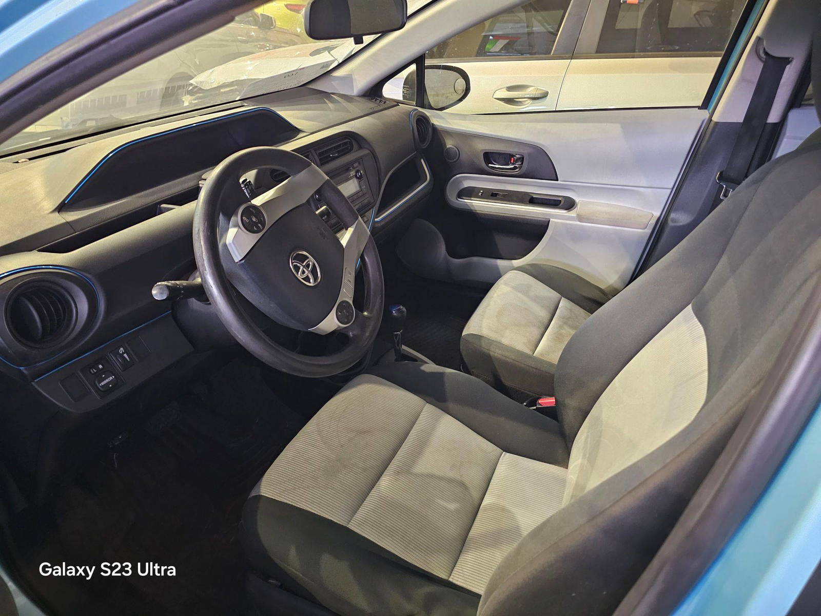 2014 TOYOTA PRIUS C — 220176 Miles — Lot 61373965 — Main - Marhaba Auctions Used Cars - Image 8
