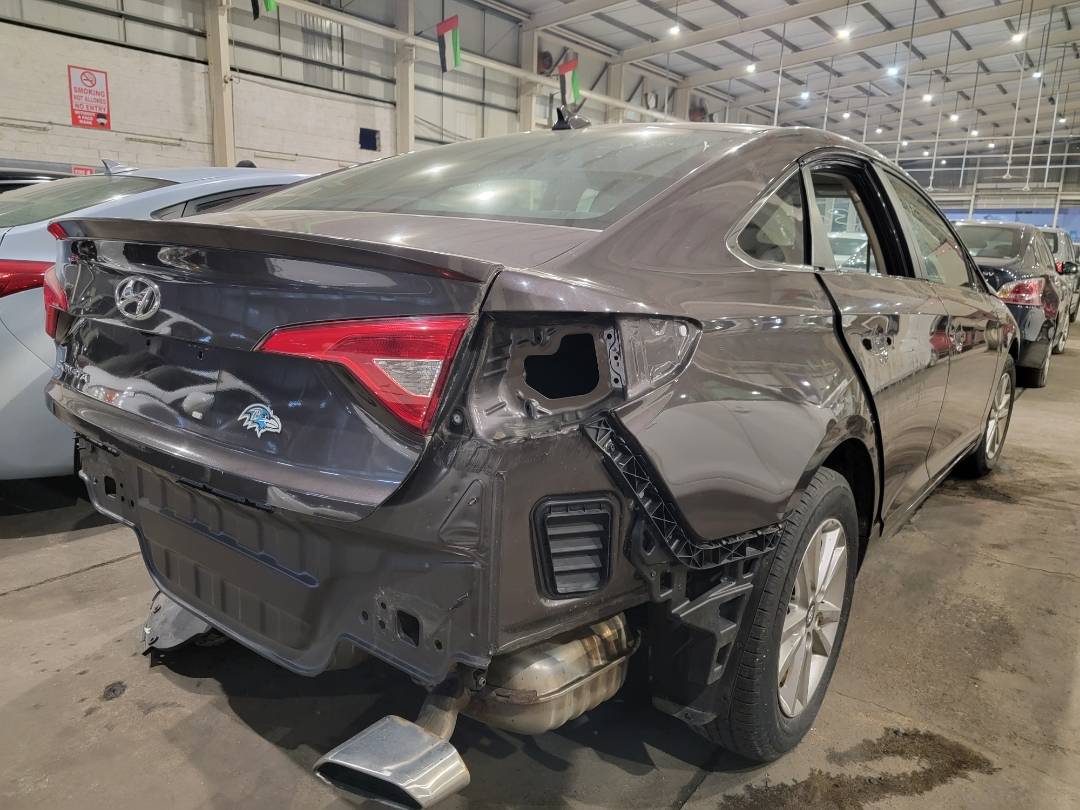 2016 HYUNDAI SONATA — 32 510 Miles — Lot H293530 — Main - Marhaba Auctions Used Cars - Image 3