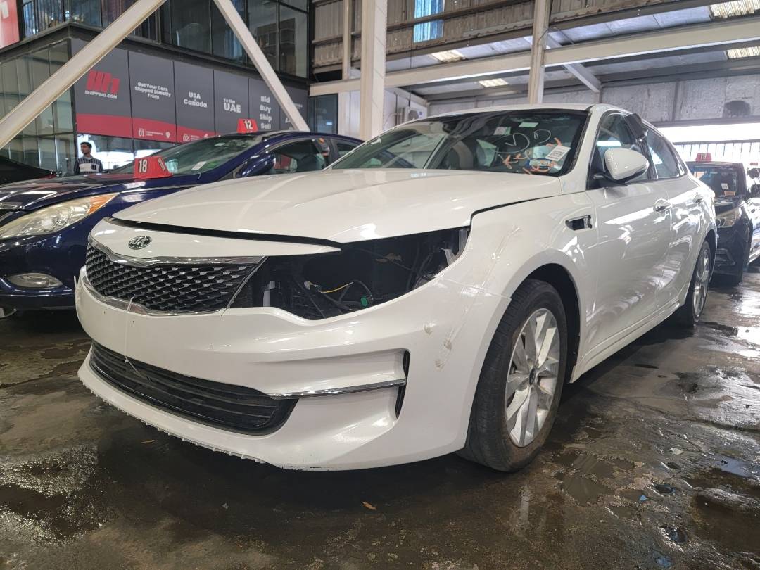 2018 KIA OPTIMA — 62856 Miles — Lot 54304344 — Souq - Marhaba Auctions Used Cars - Image 4