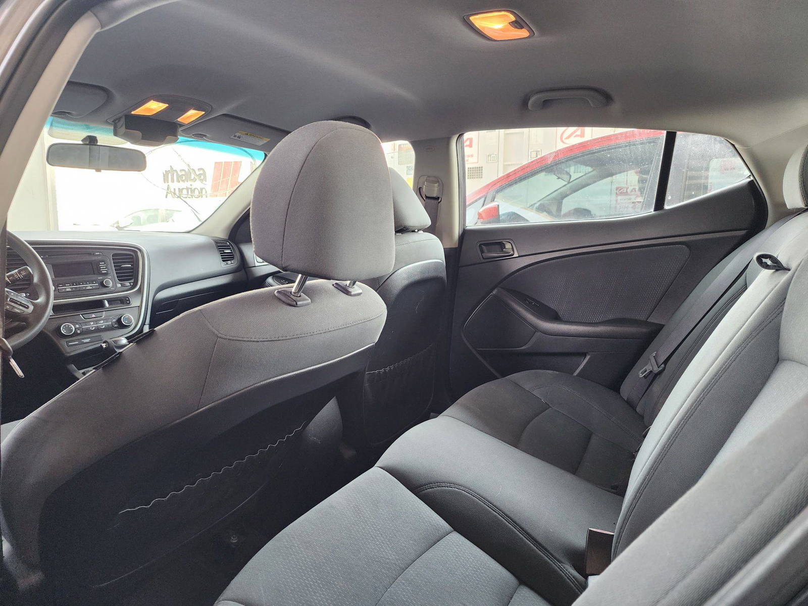 2015 KIA OPTIMA — 128456 Miles — Lot 21152 — Souq - Marhaba Auctions Used Cars - Image 6