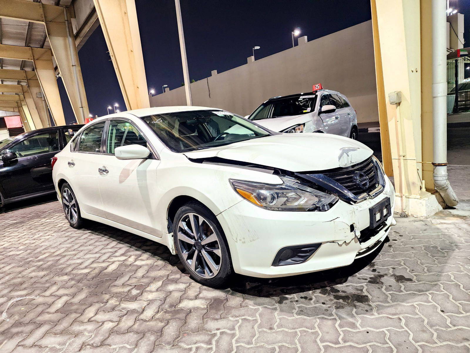 2016 NISSAN ALTIMA — 107538 Miles — Lot 31569 — Souq - Marhaba Auctions Used Cars - Image 5