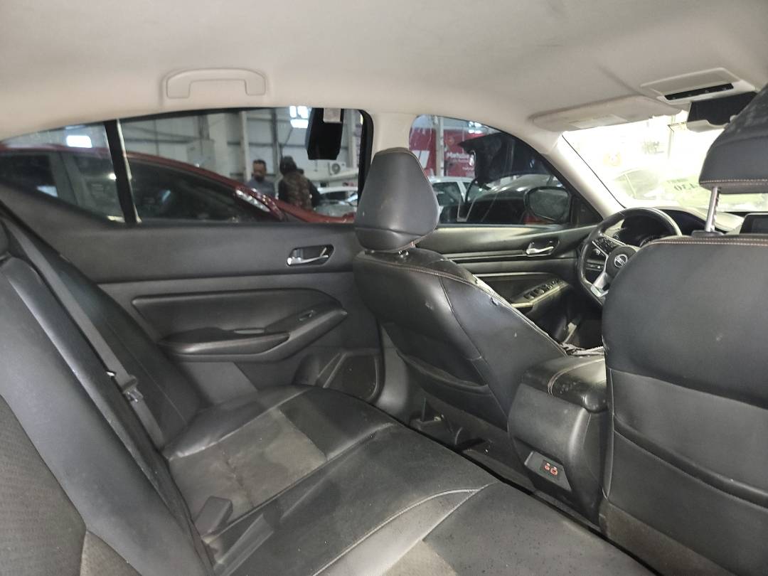 2019 NISSAN ALTIMA — 147188 Miles — Lot 93955 - Marhaba Auctions Used Cars - Image 4