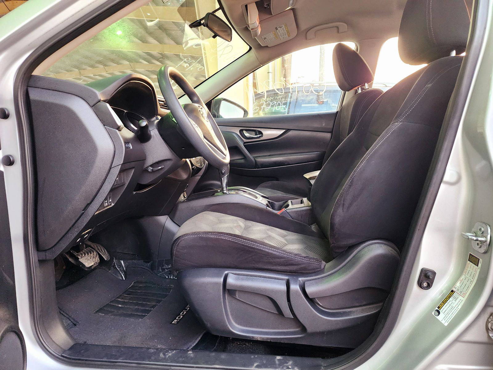 2014 NISSAN ROGUE — 146957 Miles — Lot XEC845811 — Souq - Marhaba Auctions Used Cars - Image 8