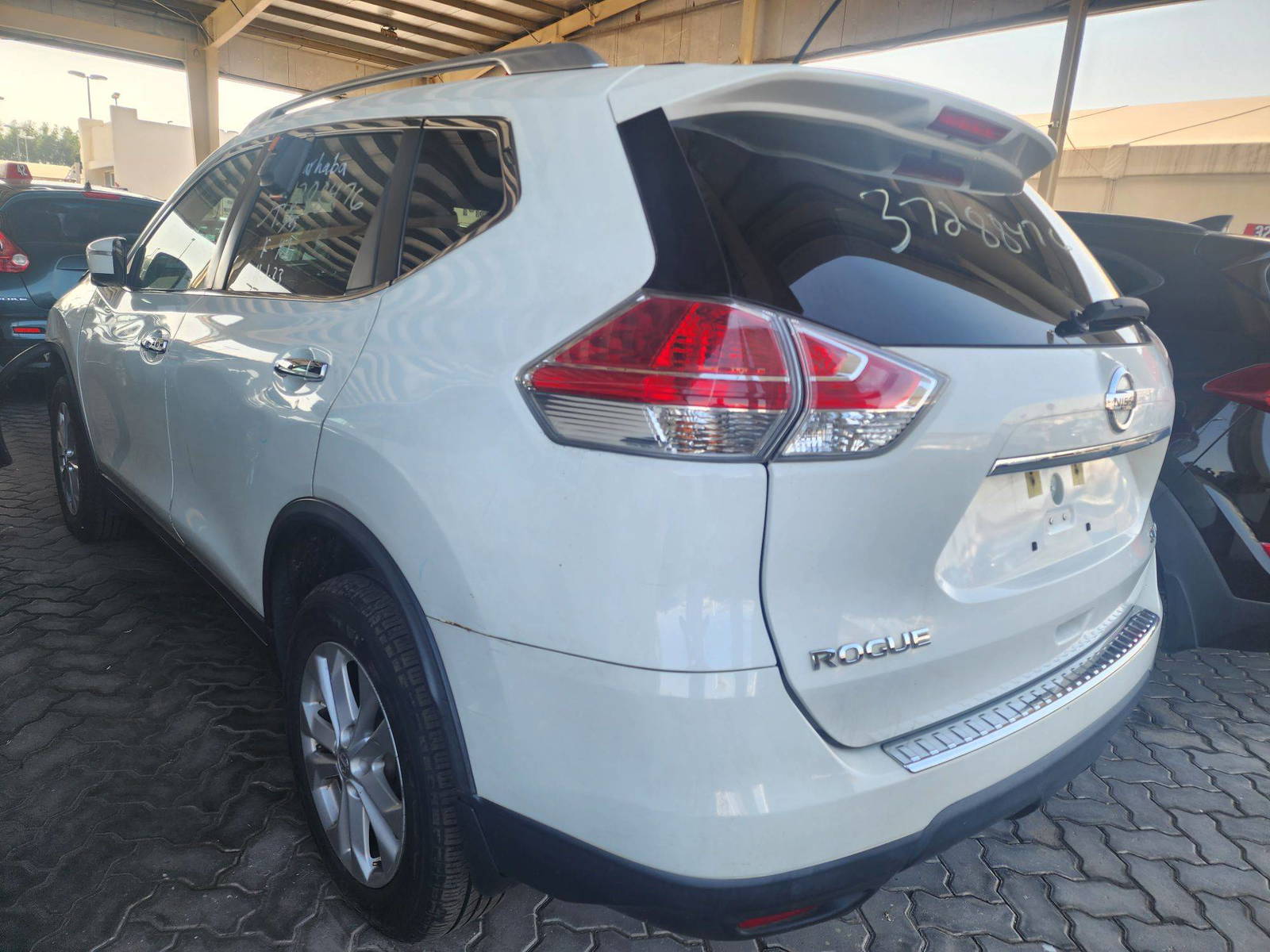 2016 NISSAN ROGUE — 136189 Miles — Lot 37288476 - Marhaba Auctions Used Cars - Image 12